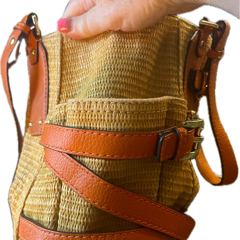 Michael Kors Tan and Brown Woven Shoulder Bag - Picture 5 of 5